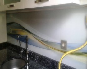 Kocaelinde mutfak tezgah arasý cam panel hizmetleri